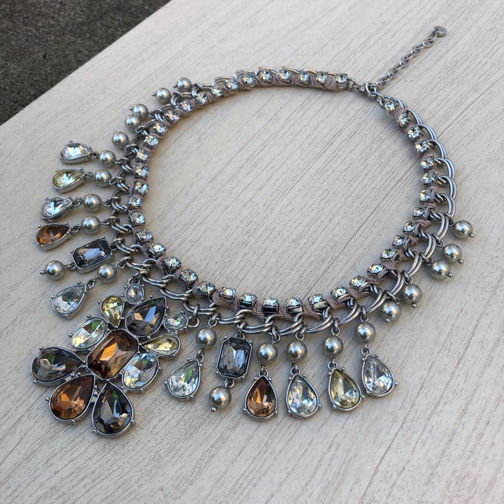 LOFT Neutral Rhinestone Necklace - Picture 7 of 14